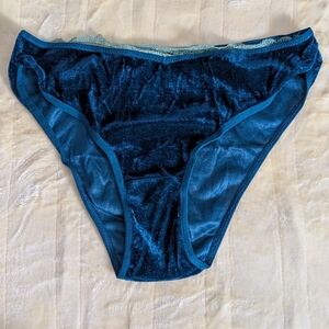 Pick 5 For $20 - Velvet Panty - S